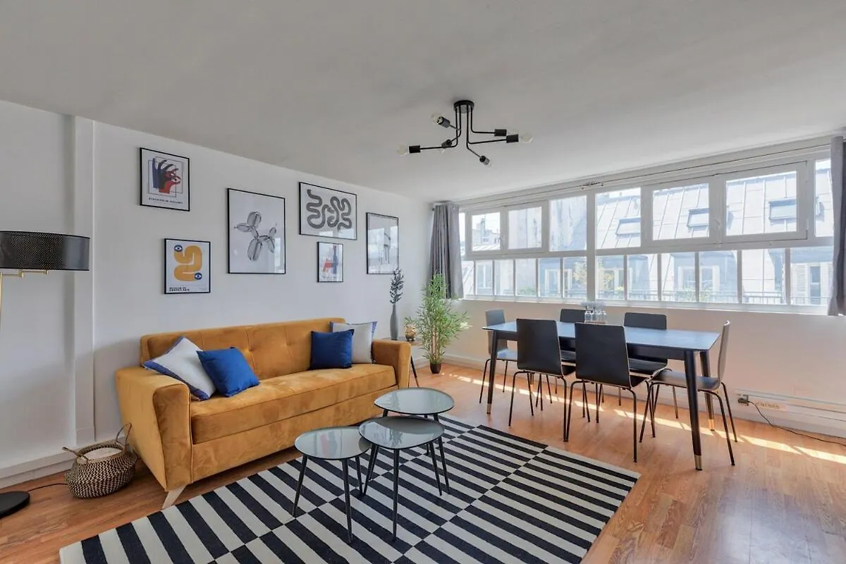 Charming Apartment - 6P Paris France